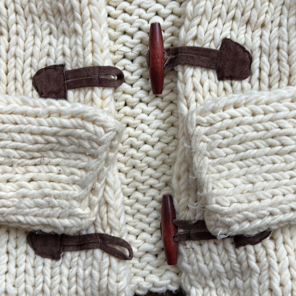 Hollister Ivory Chunky Cable knit Toggle Wool Blend Cardigan Sweater - Picture 4 of 11